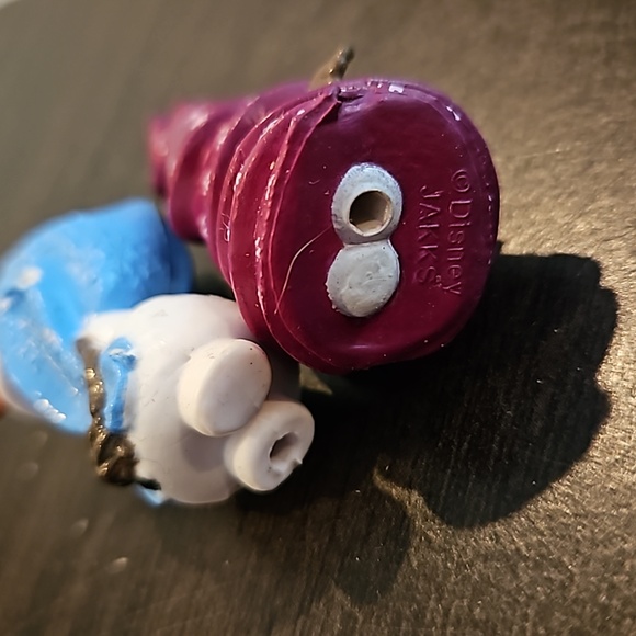 Disney's Frozen Olaf Vinyl Figurines- 2 included - Picture 5 of 6